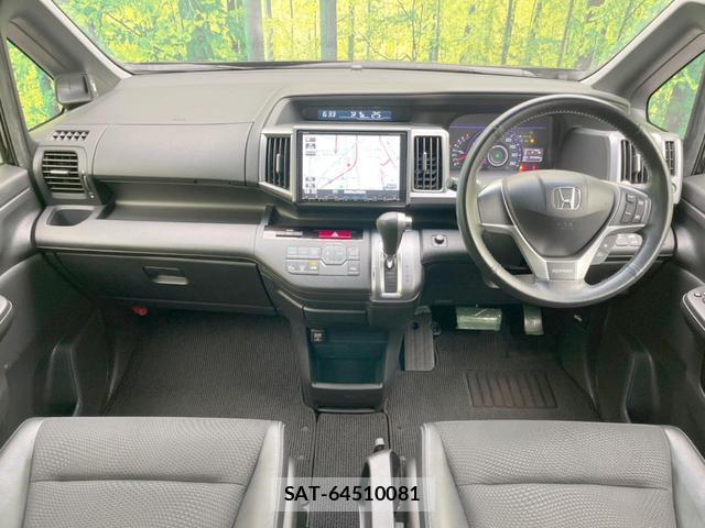 Honda e 2013-05 8222996-1