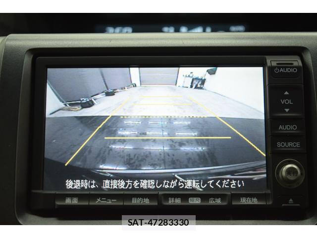 Honda e 2010-02 8223075-12