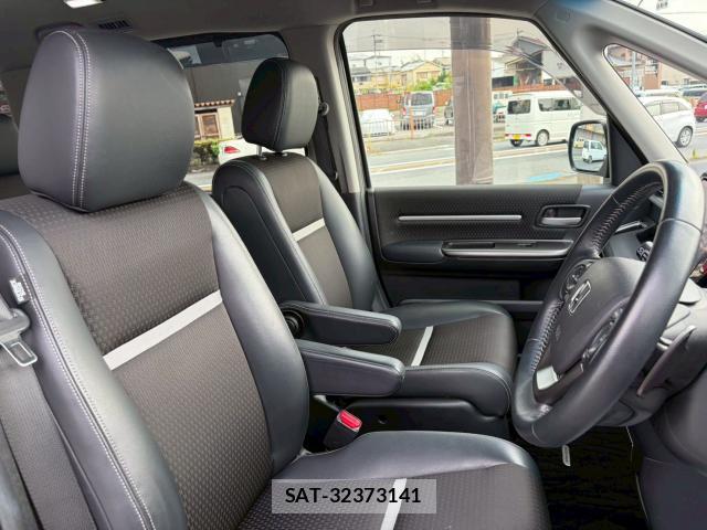 Honda e 2022-01 8223746-14