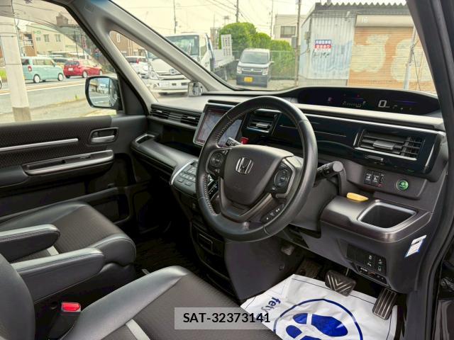 Honda e 2022-01 8223746-18