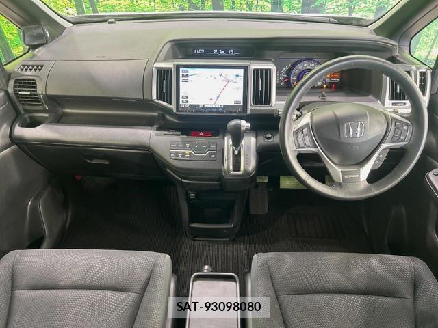 Honda e 2013-12 8224038-1