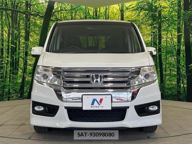 Honda e 2013-12 8224038-14