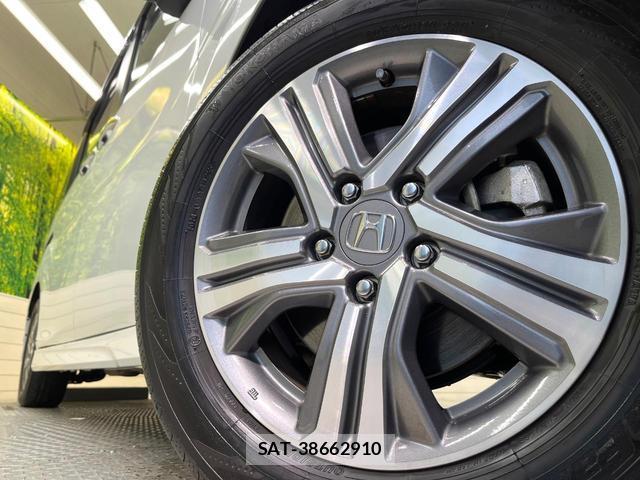 Honda e 2019-06 8224678-13