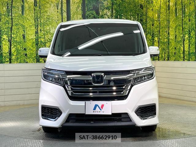 Honda e 2019-06 8224678-14