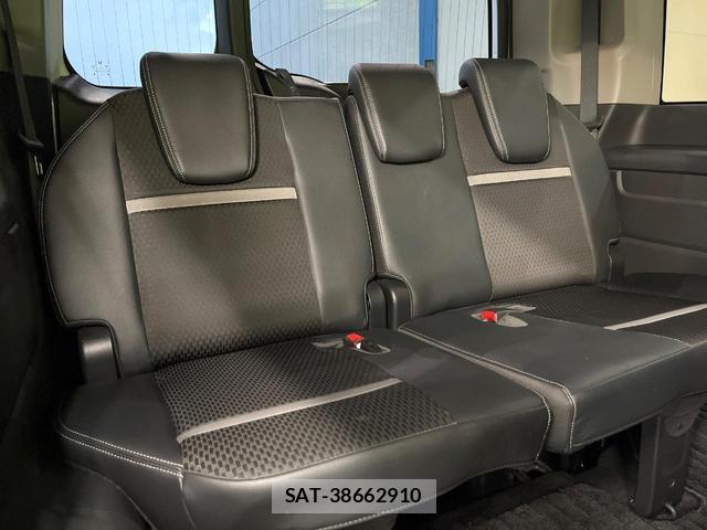 Honda e 2019-06 8224678-9