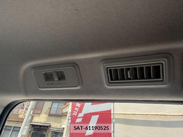 Honda e 2010-09 8224978-15