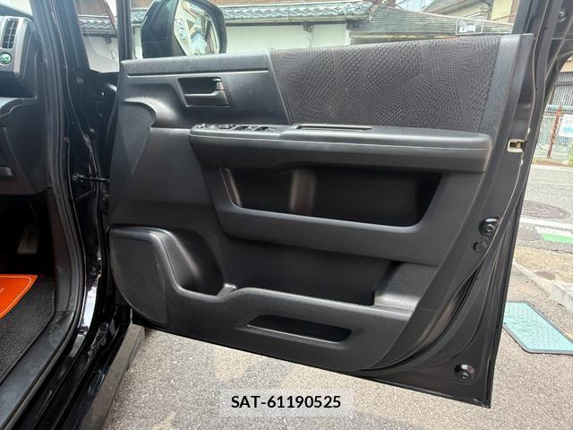 Honda e 2010-09 8224978-16