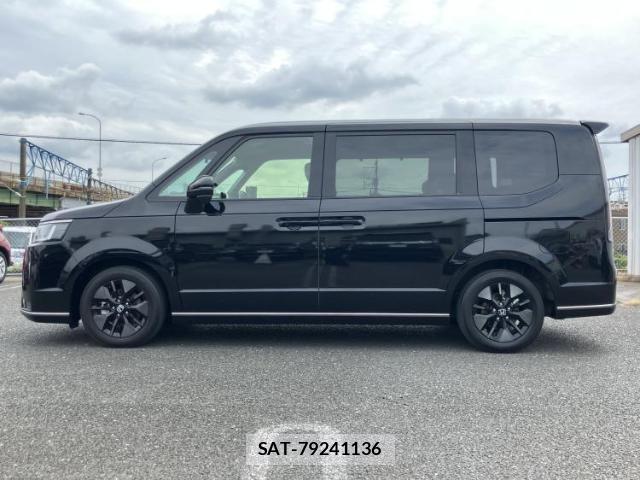 Honda e 2024-11 8225220-1