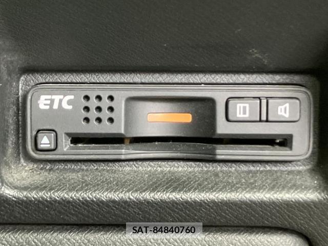 Honda e 2013-10 8225292-15