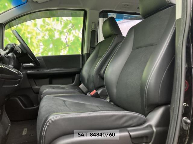 Honda e 2013-10 8225292-6