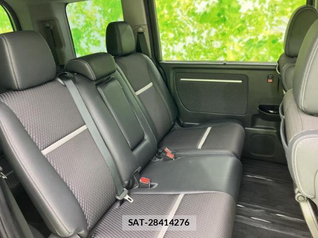 Honda e 2015-05 8225295-4