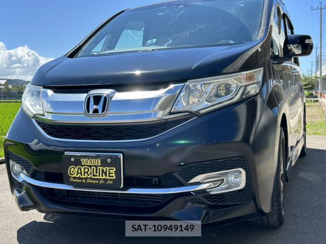 Honda e 2015-09 8225618-18