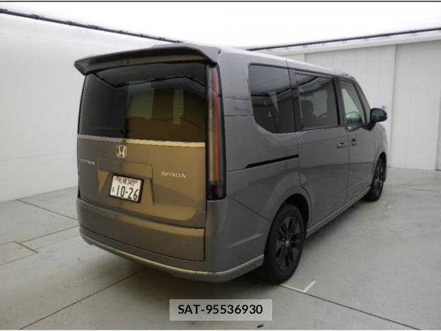 Honda e 2022-11 8216445-1