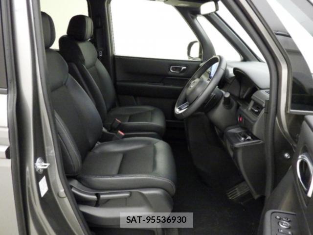 Honda e 2022-11 8216445-6