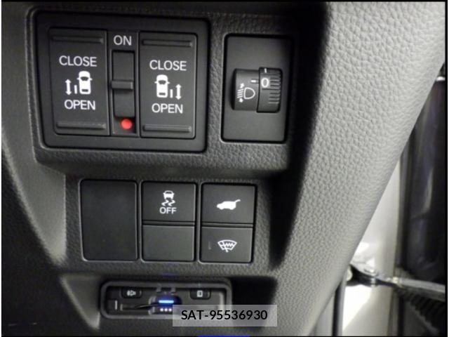 Honda e 2022-11 8216445-8