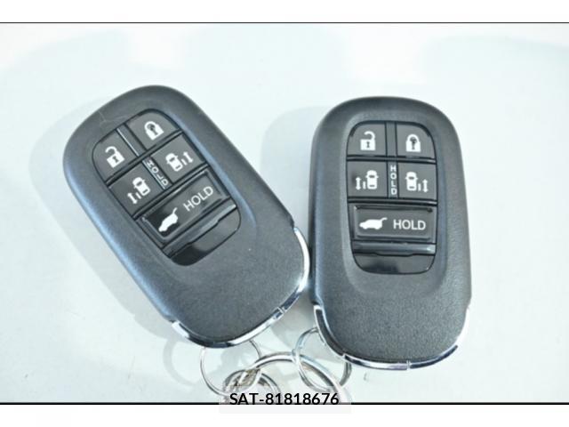 Honda e 2023-07 8216450-12