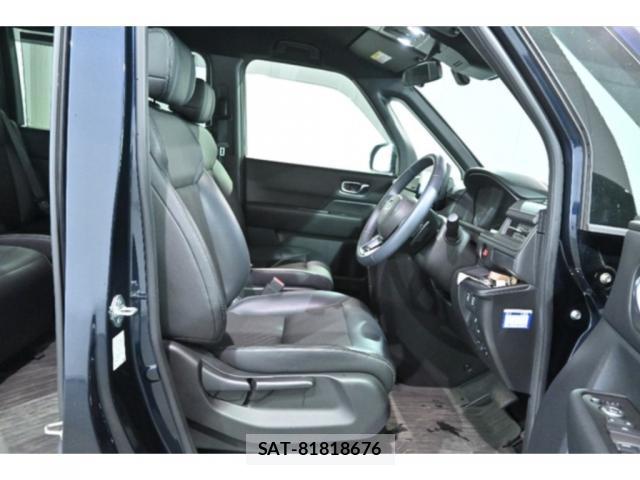 Honda e 2023-07 8216450-4