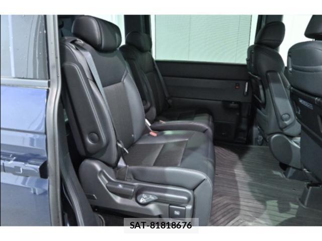 Honda e 2023-07 8216450-7