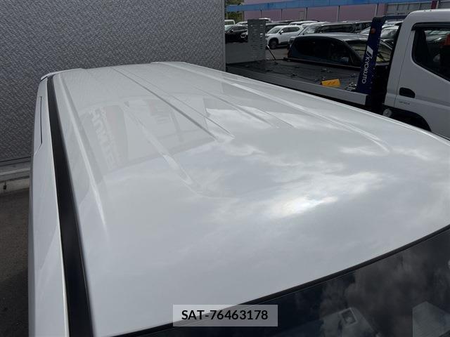 Honda e 2024-02 8216773-13