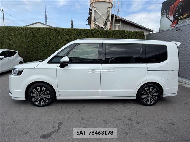 Honda e 2024-02 8216773-2