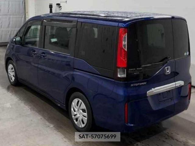 Honda e 2015-06 8217374-4