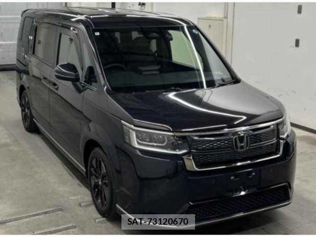 Honda e 2022-08 8217375-0