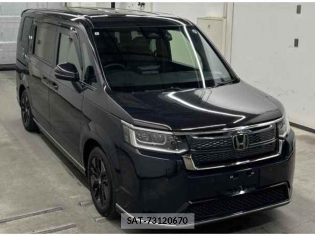Honda e 2022-08 8217375-3
