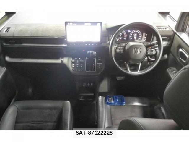 Honda e 2023-02 8217416-2