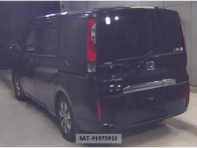 Honda e 2015-10 8217475-1