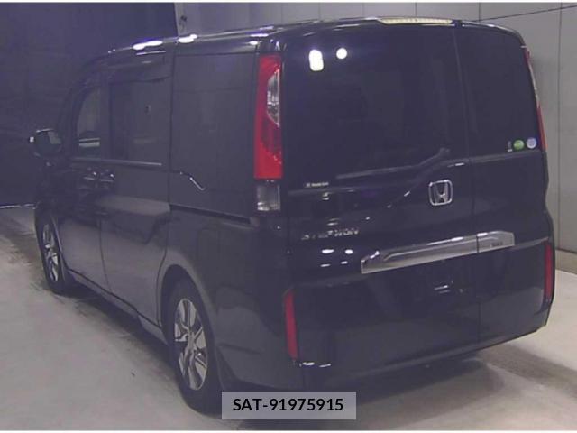 Honda e 2015-10 8217475-4