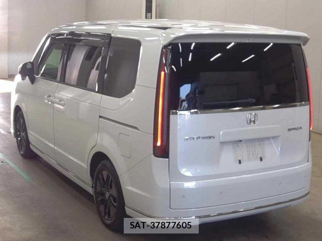 Honda e 2023-08 8217500-4