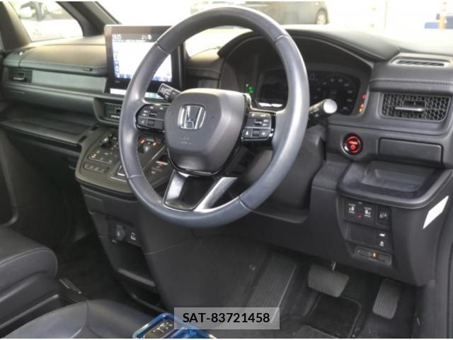 Honda e 2022-07 8217889-2