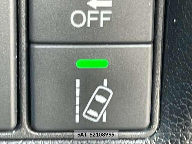 Honda e 2019-12 8218123-11