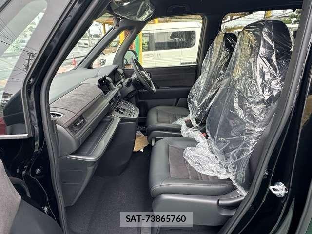 Honda e 2026-05 8218277-4