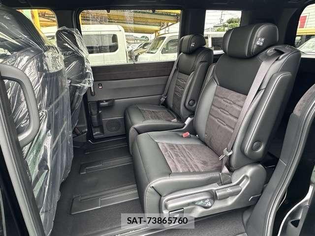 Honda e 2026-05 8218277-5