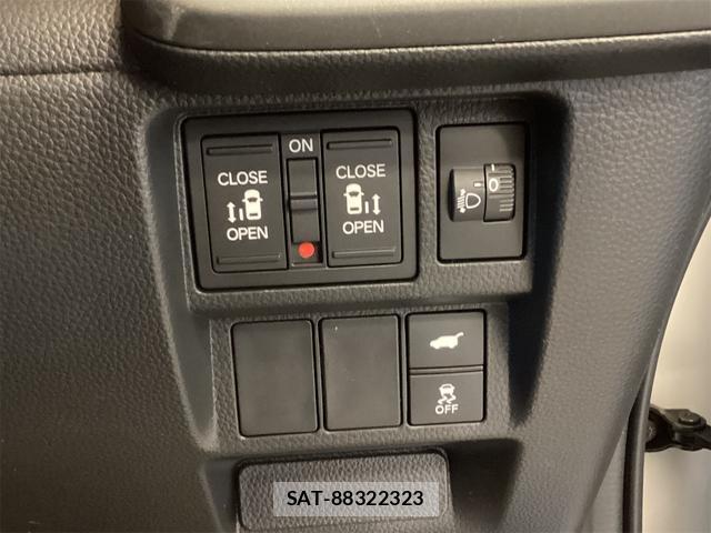 Honda e 2026-06 8218685-4