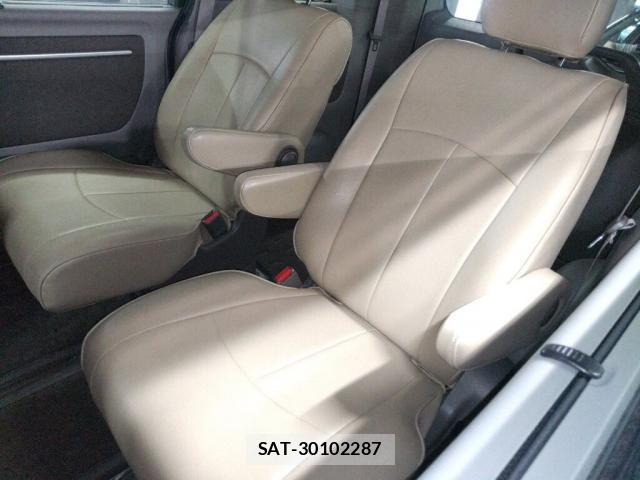 Honda e 2015-06 8218956-3