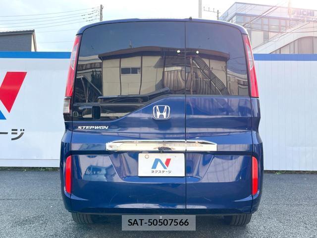 Honda e 2015-08 8219188-14