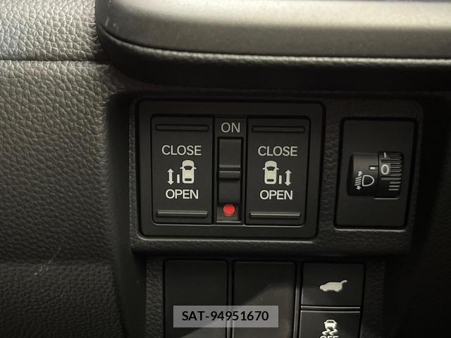 Honda e 2026-03 8219307-2