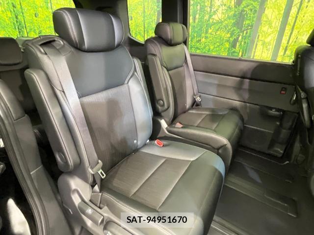 Honda e 2026-03 8219307-8