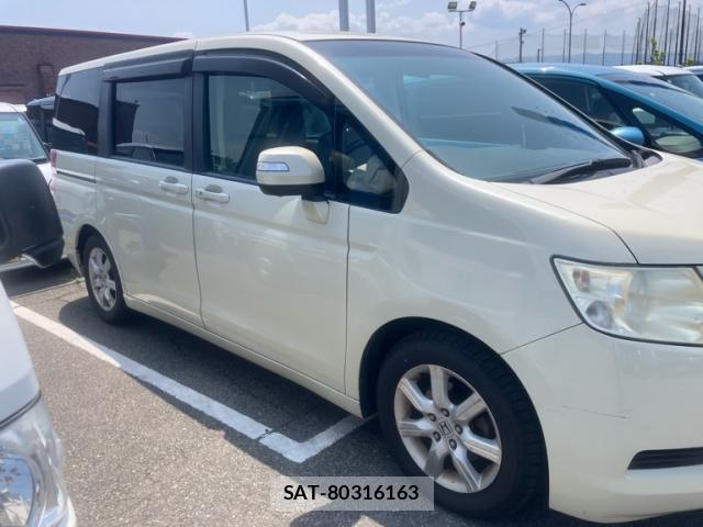 Honda e 2010-02 8219641-2