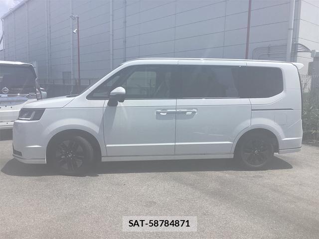 Honda e 2026-06 8220157-14