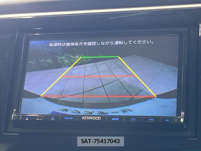 Honda e 2015-09 8220326-3