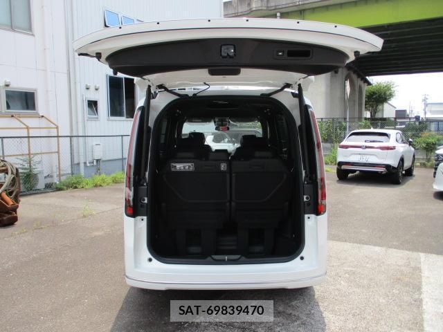 Honda e 2026-07 8220898-17