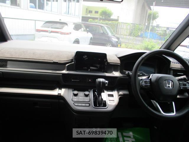 Honda e 2026-07 8220898-2