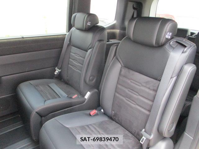 Honda e 2026-07 8220898-6