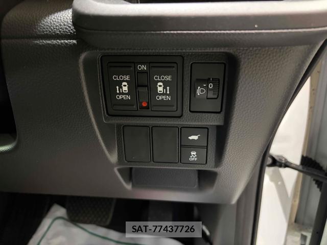 Honda e 2026-06 8221295-9