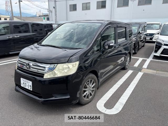 Honda e 2011-08 8221380-12
