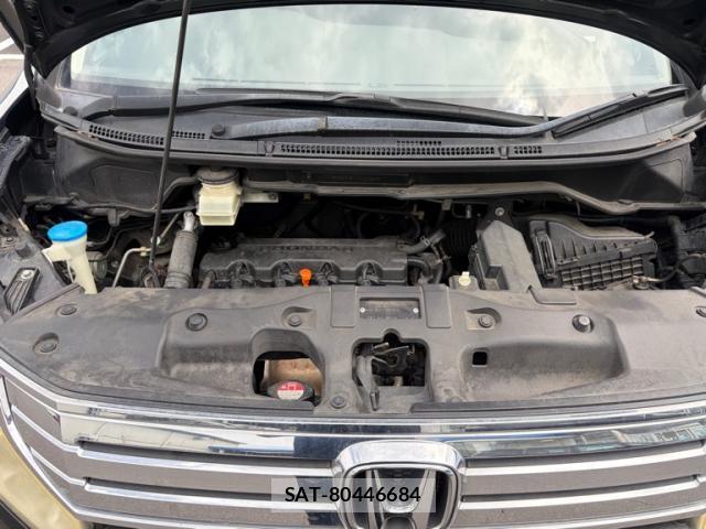 Honda e 2011-08 8221380-9