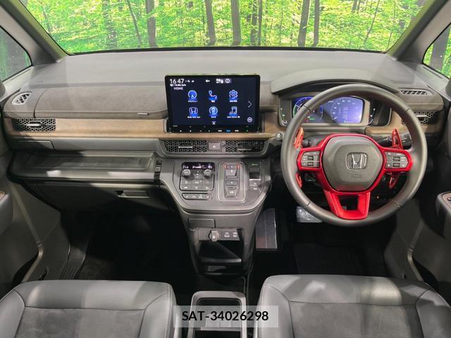 Honda e 2023-02 8221544-1